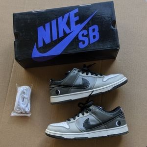 Dunk SB Lunar Lows US9